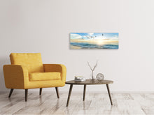 Laden Sie das Bild in den Galerie-Viewer, Leinwandbild Panorama Die Möwen und das Meer bei Sonnenaufgang