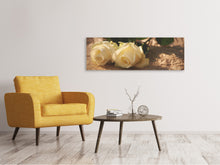 Laden Sie das Bild in den Galerie-Viewer, Leinwandbild Panorama Die Reinheit der Rosen