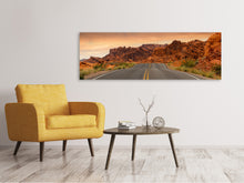 Laden Sie das Bild in den Galerie-Viewer, Leinwandbild Panorama Die Straße
