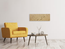 Laden Sie das Bild in den Galerie-Viewer, Leinwandbild Panorama Fußspuren im Sand