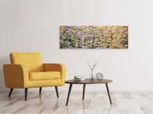 Laden Sie das Bild in den Galerie-Viewer, Leinwandbild Panorama Ein Feld voll Kamille