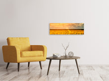 Laden Sie das Bild in den Galerie-Viewer, Leinwandbild Panorama Goldenes Licht für Sonnenblumen