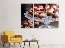 Laden Sie das Bild in den Galerie-Viewer, Leinwandbild 3-teilig Mini Kuchen