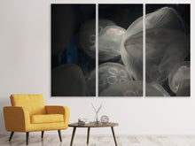 Laden Sie das Bild in den Galerie-Viewer, Leinwandbild 3-teilig Unheimliche Quallen