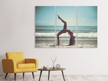 Laden Sie das Bild in den Galerie-Viewer, Leinwandbild 3-teilig Strand Gymnastik