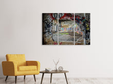 Laden Sie das Bild in den Galerie-Viewer, Leinwandbild 3-teilig Graffiti in alter Lagerhalle