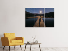 Laden Sie das Bild in den Galerie-Viewer, Leinwandbild 3-teilig Allein bei Vollmond