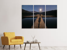 Laden Sie das Bild in den Galerie-Viewer, Leinwandbild 3-teilig Allein bei Vollmond