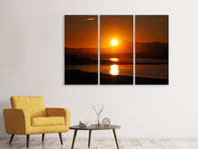 Laden Sie das Bild in den Galerie-Viewer, Leinwandbild 3-teilig Traumhafter Sonnenuntergang am Strand