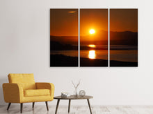 Laden Sie das Bild in den Galerie-Viewer, Leinwandbild 3-teilig Traumhafter Sonnenuntergang am Strand