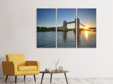 Laden Sie das Bild in den Galerie-Viewer, Leinwandbild 3-teilig Tower Bridge im Sonnenuntergang