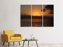 Laden Sie das Bild in den Galerie-Viewer, Leinwandbild 3-teilig Schöner Sonnenaufgang am Strand
