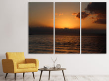 Laden Sie das Bild in den Galerie-Viewer, Leinwandbild 3-teilig Schöner Sonnenaufgang am Strand