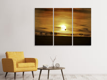 Laden Sie das Bild in den Galerie-Viewer, Leinwandbild 3-teilig Sonnenuntergang mit Heissluft Ballon