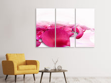 Laden Sie das Bild in den Galerie-Viewer, Leinwandbild 3-teilig Rosenblätter in pink