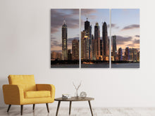 Laden Sie das Bild in den Galerie-Viewer, Leinwandbild 3-teilig Skyline Dubai bei Sonnenuntergang