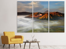 Laden Sie das Bild in den Galerie-Viewer, Leinwandbild 3-teilig Der Bromo Vulkan