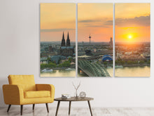 Laden Sie das Bild in den Galerie-Viewer, Leinwandbild 3-teilig Skyline Köln bei Sonnenuntergang