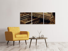 Laden Sie das Bild in den Galerie-Viewer, Panorama Leinwandbild 3-teilig Schwarze Schokolade