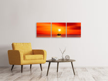 Laden Sie das Bild in den Galerie-Viewer, Panorama Leinwandbild 3-teilig Ein Fischer im Sonnenuntergang
