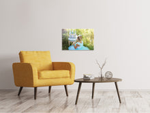 Laden Sie das Bild in den Galerie-Viewer, Leinwandbild Spielende Prinzessin