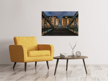 Laden Sie das Bild in den Galerie-Viewer, Leinwandbild Auf der langen Brücke