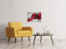 Laden Sie das Bild in den Galerie-Viewer, Leinwandbild Frische Himbeeren