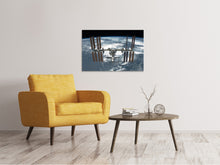 Laden Sie das Bild in den Galerie-Viewer, Leinwandbild Ein Satellit