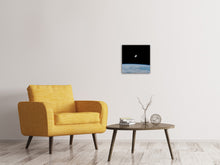 Laden Sie das Bild in den Galerie-Viewer, Leinwandbild Einsamer Astronaut im All