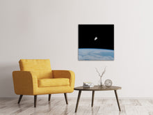 Laden Sie das Bild in den Galerie-Viewer, Leinwandbild Einsamer Astronaut im All