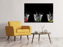 Laden Sie das Bild in den Galerie-Viewer, Leinwandbild Spritzige Wasser Gläser