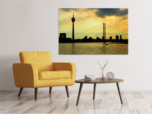 Laden Sie das Bild in den Galerie-Viewer, Leinwandbild Skyline im Abendlicht