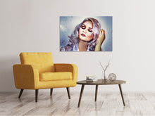 Laden Sie das Bild in den Galerie-Viewer, Leinwandbild Die Exotin