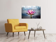 Laden Sie das Bild in den Galerie-Viewer, Leinwandbild Lotus im Morgentau