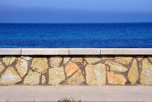 Laden Sie das Bild in den Galerie-Viewer, Fototapete An der Strandpromenade