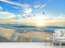 Laden Sie das Bild in den Galerie-Viewer, Fototapete Die Möwen und das Meer bei Sonnenaufgang