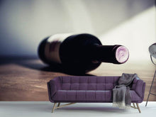 Laden Sie das Bild in den Galerie-Viewer, Fototapete Edler Rotwein