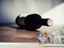 Laden Sie das Bild in den Galerie-Viewer, Fototapete Edler Rotwein