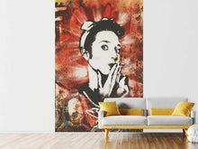 Laden Sie das Bild in den Galerie-Viewer, Fototapete Graffiti Portrait