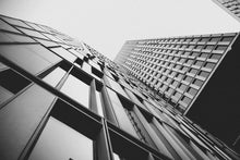 Laden Sie das Bild in den Galerie-Viewer, Fototapete Grandiose Architektur
