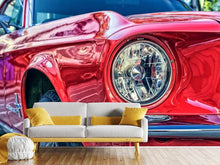 Laden Sie das Bild in den Galerie-Viewer, Fototapete Roter Oldtimer
