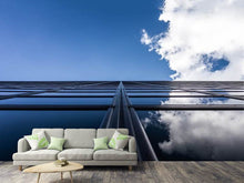 Laden Sie das Bild in den Galerie-Viewer, Fototapete Spiegelung von Wolken