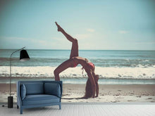 Laden Sie das Bild in den Galerie-Viewer, Fototapete Strand Gymnastik
