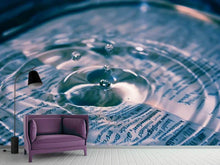 Laden Sie das Bild in den Galerie-Viewer, Fototapete Tropfen Kunst
