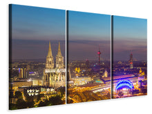Laden Sie das Bild in den Galerie-Viewer, Leinwandbild 3-teilig Skyline Kölner Dom bei Nacht