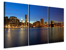 Laden Sie das Bild in den Galerie-Viewer, Leinwandbild 3-teilig Skyline Manhattan im Lichtermeer