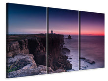 Laden Sie das Bild in den Galerie-Viewer, Leinwandbild 3-teilig Der Leuchtturm in der Abenddämmerung