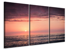 Laden Sie das Bild in den Galerie-Viewer, Leinwandbild 3-teilig Wundervoller Sonnenuntergang am Horizont