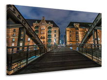 Laden Sie das Bild in den Galerie-Viewer, Leinwandbild Auf der langen Brücke