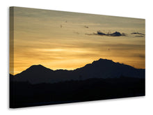 Laden Sie das Bild in den Galerie-Viewer, Leinwandbild Der Sonnenaufgang in den Bergen